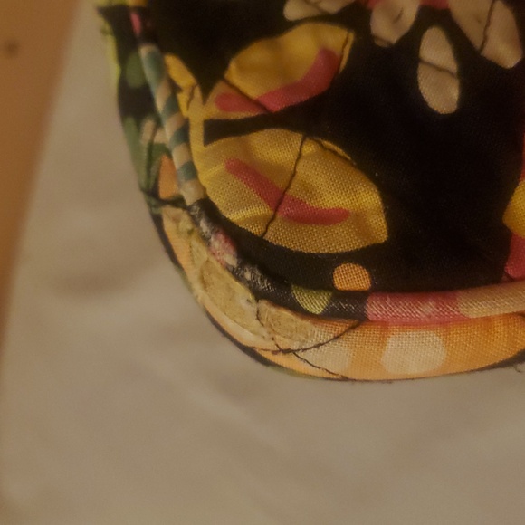 VERA Bradley Disney Mickey Mouse Crossbody Bag - Picture 7 of 8